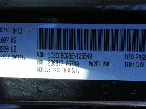 Used 2014 Chrysler 200 Limited image 8