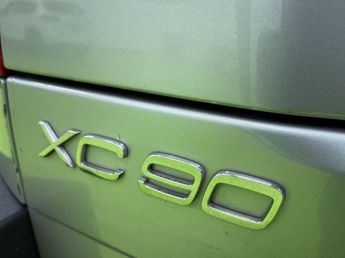 Used 2005 Volvo XC90 T6 image 13