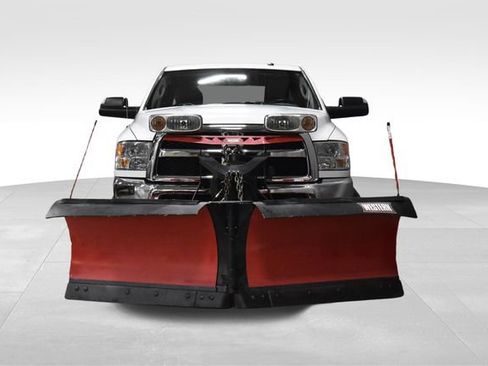 Used 2018 RAM 2500 Tradesman w/ Chrome Appearance Group image 4