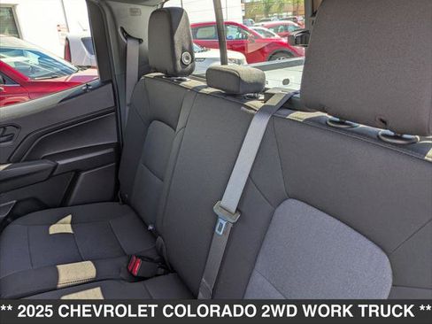 Used 2025 Chevrolet Colorado W/T RWD image 19