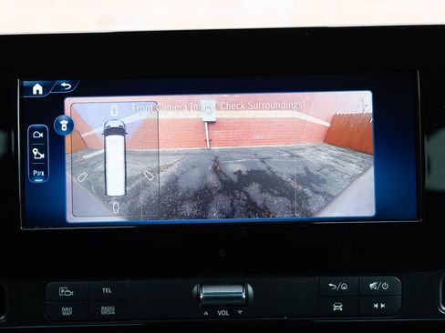 Used 2025 Mercedes-Benz Sprinter 2500 image 18