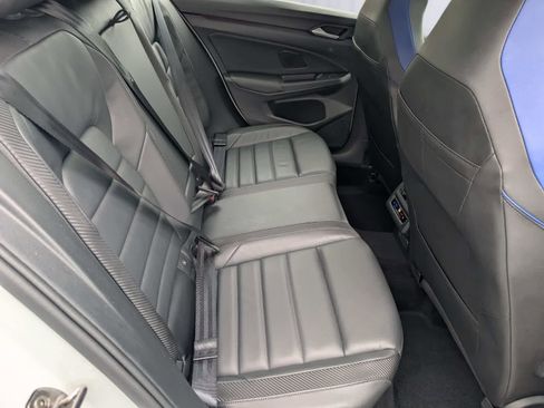 Used 2024 Volkswagen Golf R AWD/4WD image 12