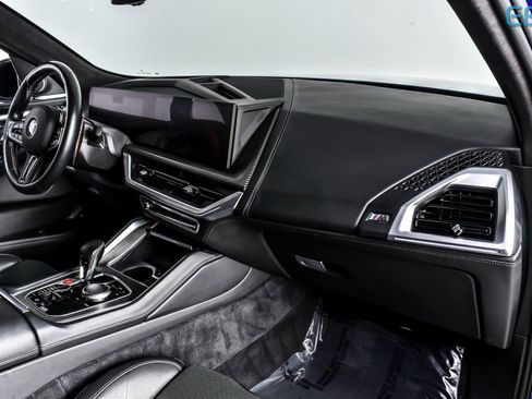 Used 2023 BMW XM image 25