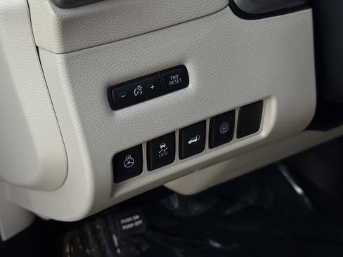 Used 2021 Nissan Murano Platinum w/ Cargo Package image 27