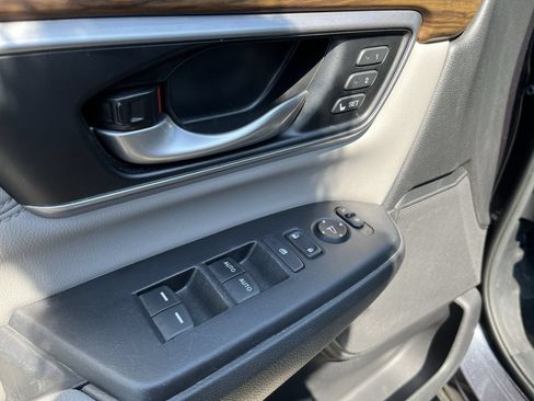 Used 2019 Honda CR-V EX-L image 3