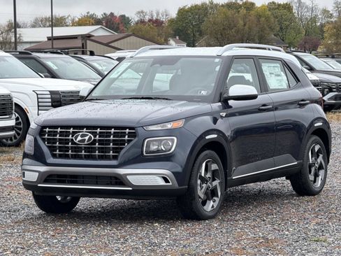 New 2026 Hyundai Venue SEL image 17