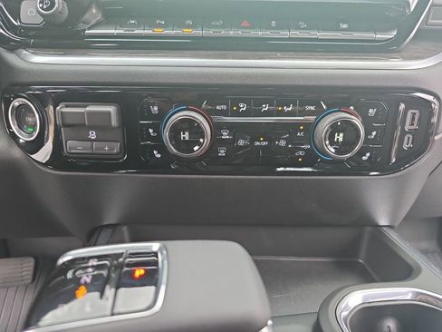 New 2026 Chevrolet Silverado 1500 LTZ image 24