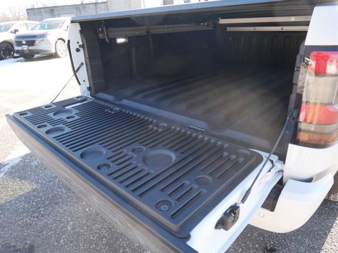 New 2026 Nissan Frontier SV w/ SV Convenience Package image 6