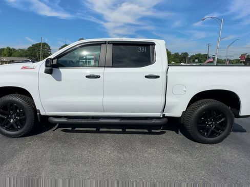 Used 2023 Chevrolet Silverado 1500 LT Trail Boss w/ Protection Package AWD/4WD image 5