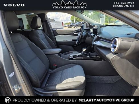 Used 2024 Chevrolet Trax LT w/ Driver Confidence Package FWD image 27