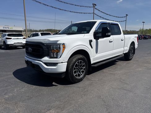Used 2021 Ford F150 XLT w/ Equipment Group 302A High AWD/4WD image 8