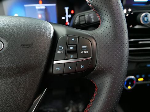 Used 2025 Ford Escape ST-Line AWD/4WD image 28