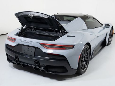 Used 2023 Maserati MC20 Spyder image 14