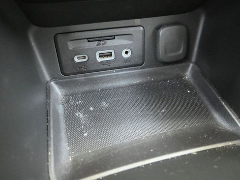 Used 2022 GMC Terrain Denali image 34