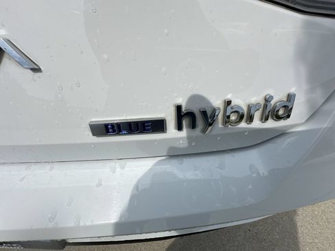 Used 2021 Hyundai Elantra Blue FWD image 30