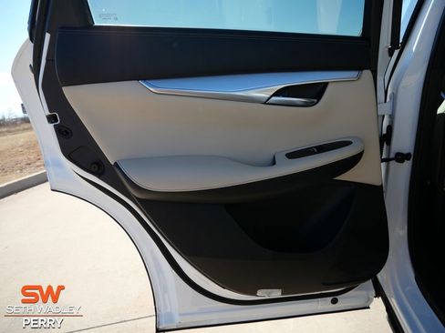 Used 2019 INFINITI QX50 Luxe w/ Navigation Package image 20