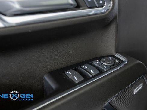Used 2024 Chevrolet Silverado 1500 LTZ w/ LTZ Convenience Package II AWD/4WD image 12