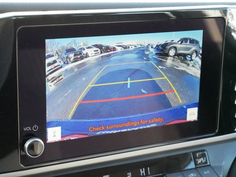 Certified 2025 Toyota Camry LE image 29