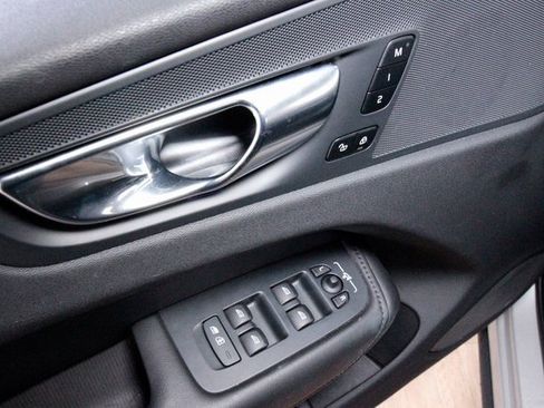 Certified 2025 Volvo XC60 B5 Plus image 12