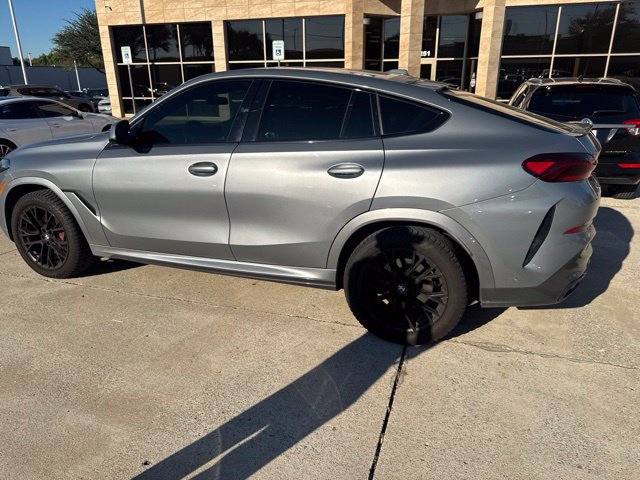 Used 2024 BMW X6 xDrive40i AWD/4WD image 3