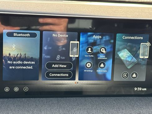 New 2026 Nissan Kicks SV w/ Cold Weather Package image 18