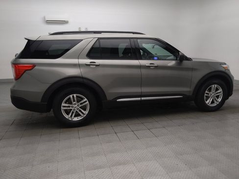Used 2020 Ford Explorer XLT w/ Class III Trailer Tow Package RWD image 10