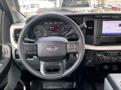 Used 2023 Ford F250 XL w/ Snow Plow Prep Package image 5