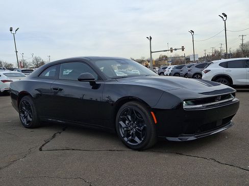 Used 2025 Dodge Charger R/T w/ Quick Order Package 25M R/T image 3