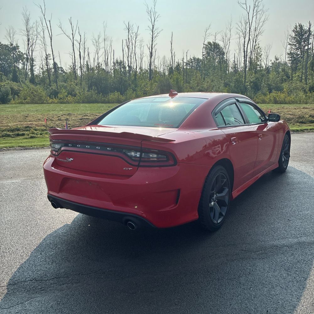 Used 2019 Dodge Charger GT RWD image 3