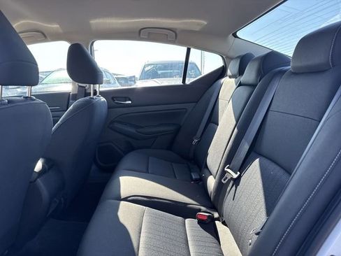 Used 2022 Nissan Altima 2.5 S image 10