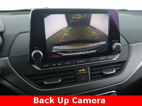 Used 2023 Nissan Altima 2.5 SR image 5