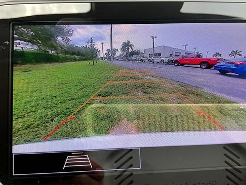 Used 2024 Chevrolet Malibu LT image 13