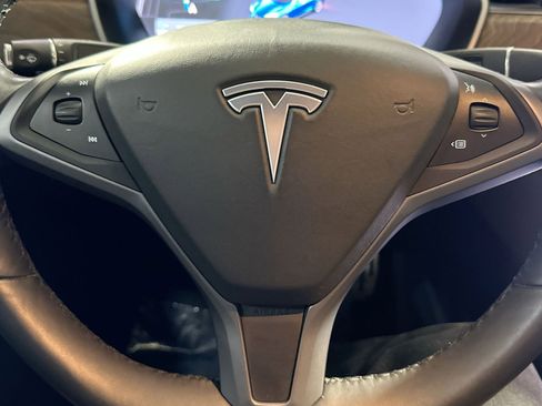 Used 2019 Tesla Model S Long Range image 18