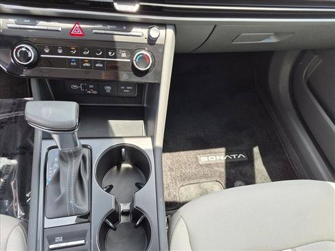 Certified 2026 Hyundai Sonata SE FWD image 14