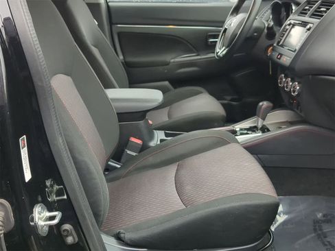 Used 2018 Mitsubishi Outlander Sport LE image 29