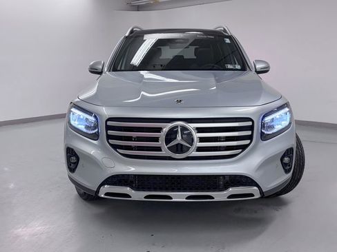 Certified 2025 Mercedes-Benz GLB 250 4MATIC image 4