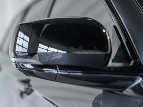 New 2025 Jeep Grand Cherokee L Limited w/ Luxury Tech Group II image 15