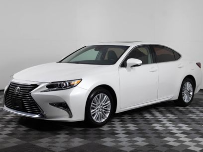 Used 2017 Lexus ES 350 w/ Accessory Package
