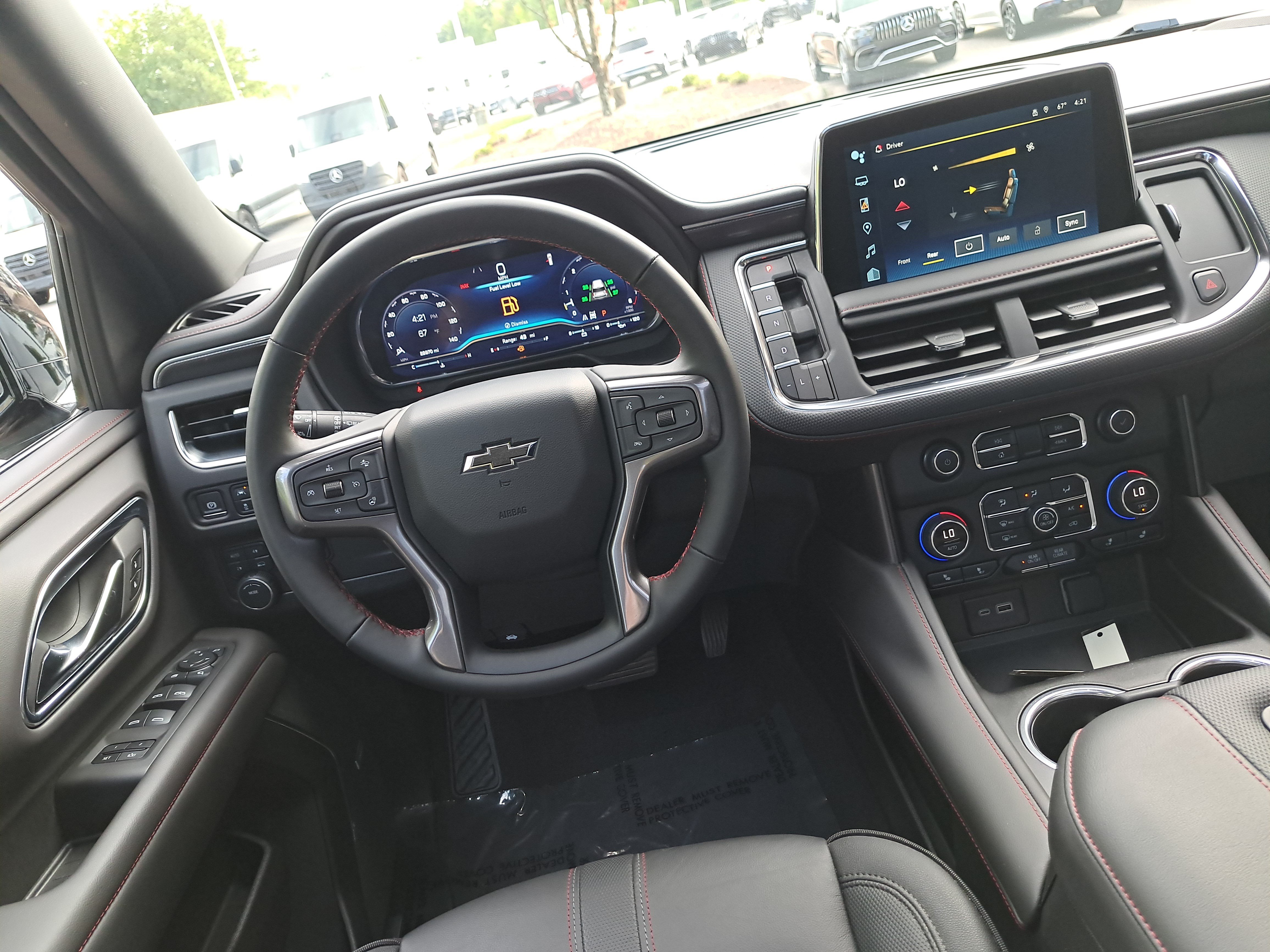 Used 2024 Chevrolet Tahoe RST w/ Luxury Package AWD/4WD image 18