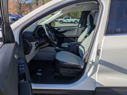 New 2026 Ford Escape Platinum w/ Premium Technology Package image 12