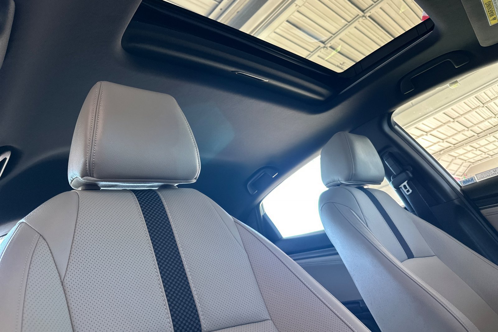 Used 2020 Honda Civic EX-L image 17