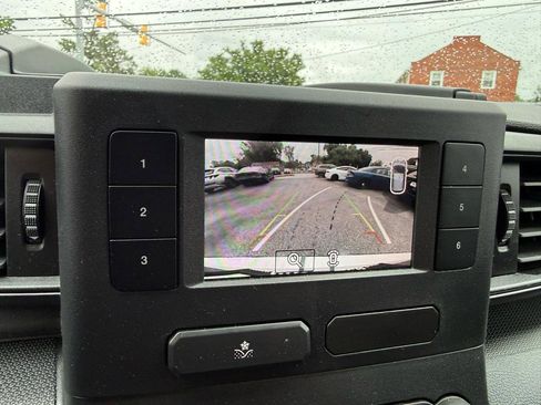 Used 2024 Ford Explorer 4WD Police Interceptor image 31