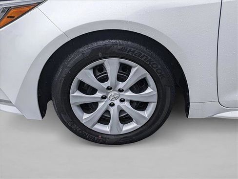 Used 2023 Toyota Corolla LE FWD image 22