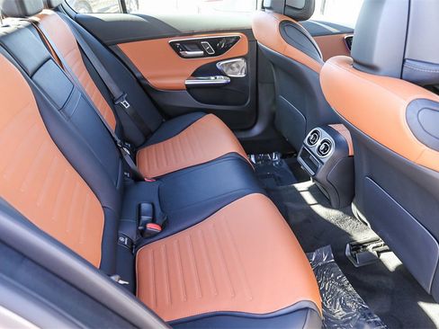 Used 2024 Mercedes-Benz C 43 AMG 4MATIC Sedan image 23