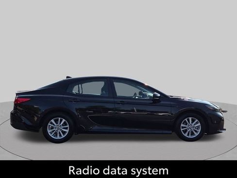 Certified 2025 Toyota Camry LE FWD image 4