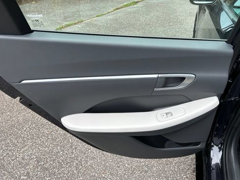 Used 2026 Hyundai Sonata SEL FWD image 25