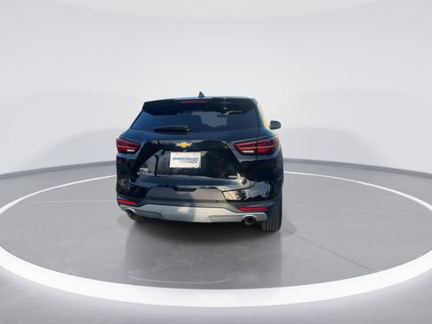 Certified 2023 Chevrolet Blazer LT w/ Driver Confidence Package image 8