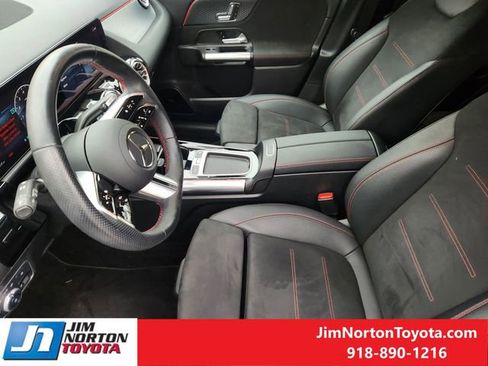 Used 2024 Mercedes-Benz GLA 250 4MATIC image 14