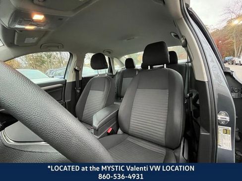 Certified 2022 Volkswagen Jetta S image 35