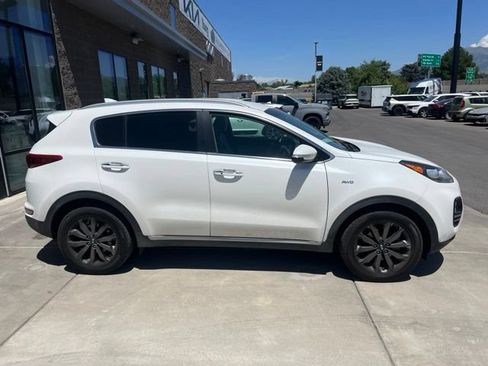 Used 2018 Kia Sportage EX w/ EX Sport Appearance Package AWD/4WD image 5